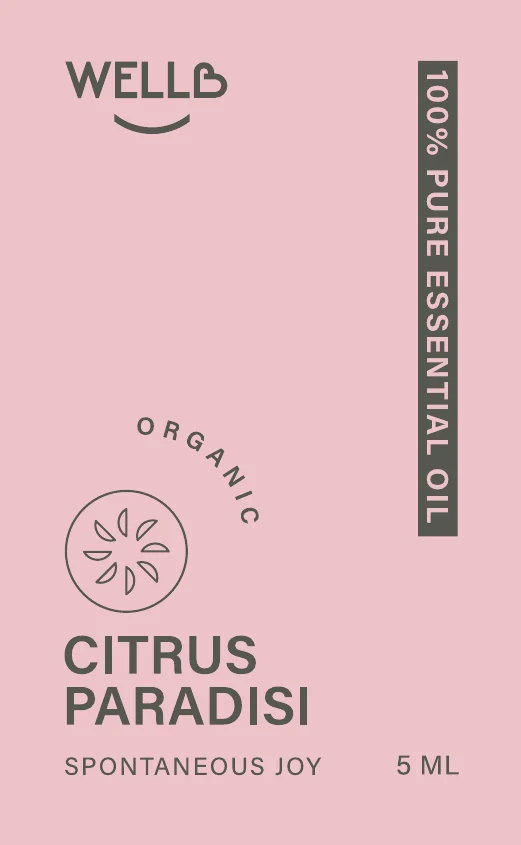 Przód kartonika olejku WellB Citrus Paradisi.